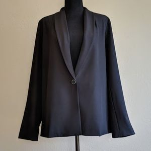 NWOT BLACK BLAZER WITH STRAPPY LACE UP BACK